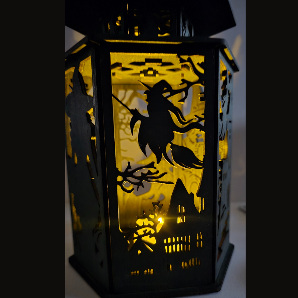 Deko Haunted Lantern – Hexenzauber im Schattenlicht